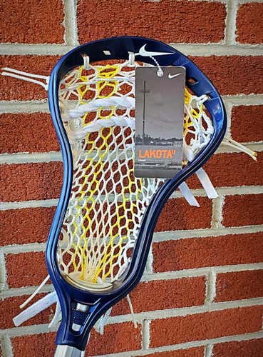 New Nike Lakota U Lacrosse Head Strung w/ STX Memory Mesh w/ Mid Pocket - NO TRADES