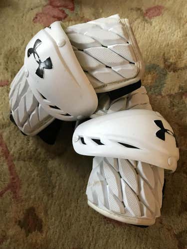 Under Armour VFT Plus Arm Pads *great condition*