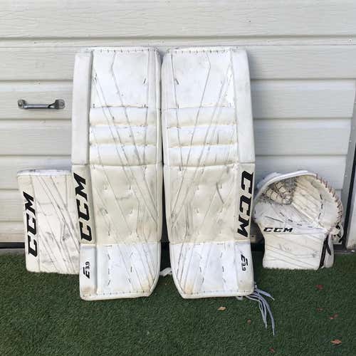 CCM Extreme Flex III 3.9 Goalie Full Set Regular Senior