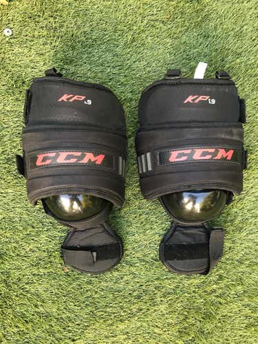 CCM 1.9 Knee pads