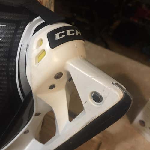Tacks Hockey Goalie Skates Senior  Size 7.5