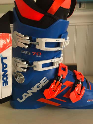 Lange RS 70 Ski Boots