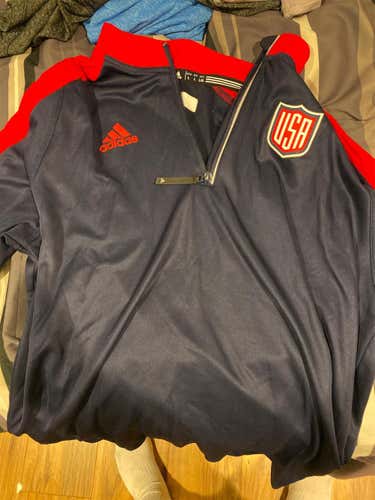 Adidas Sweatshirt Adult