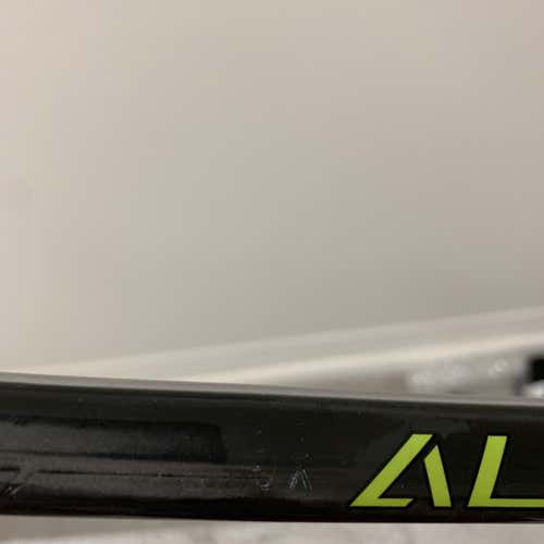 New Alpha DX Hockey Stick Righty Toe Senior