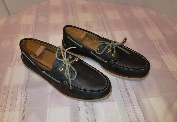 Sperry "Gold Cup" Navy Blue Leather Boat Shoes. Size 12M