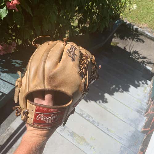 Heart of the Hide Baseball Glove