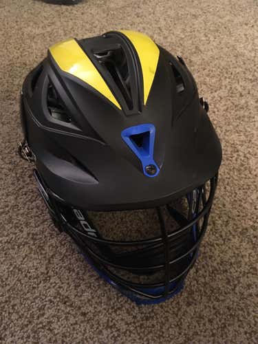No Trade — Used Flat Black Cascade R - Sharp!!