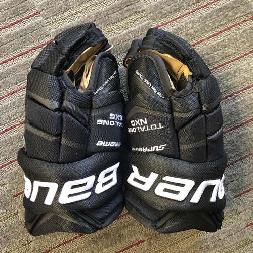 New Supreme TotalOne NXG Gloves Junior