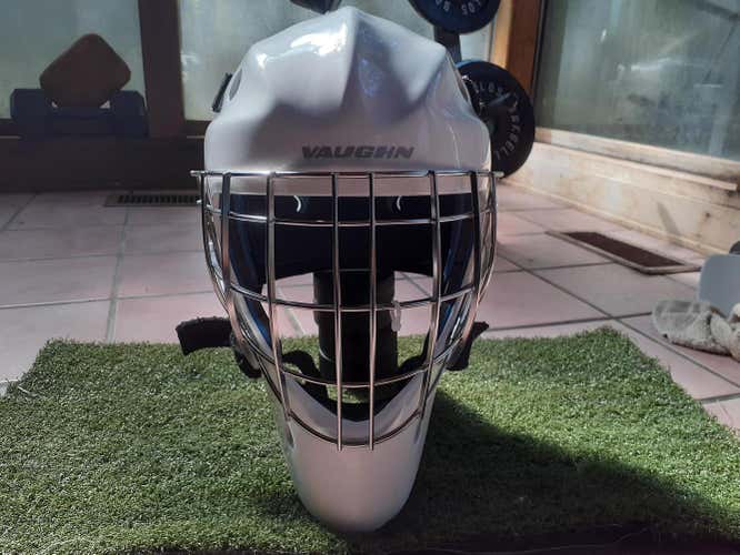 New Vaughn Carbon Elite Pro  Goalie Mask Senior