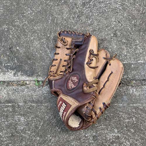 Alpha Baseball Glove