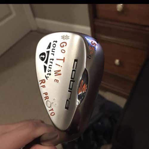 King Wedge Righty