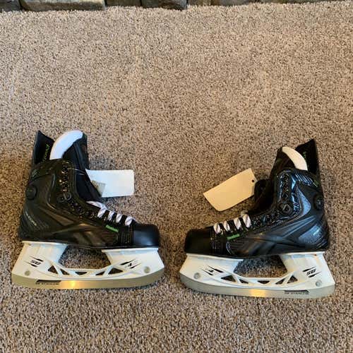 New Ribcor Hockey Skates Senior Size 7.5