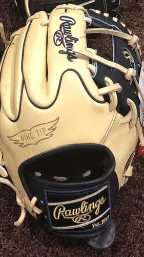 New Heart of the Hide Baseball Glove