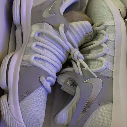 Nike Zoom KD 10 (GS) 6.5 Youth White/Chrome Pure Platinum