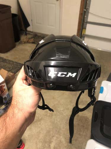 Medium Fitlite 60 Helmet