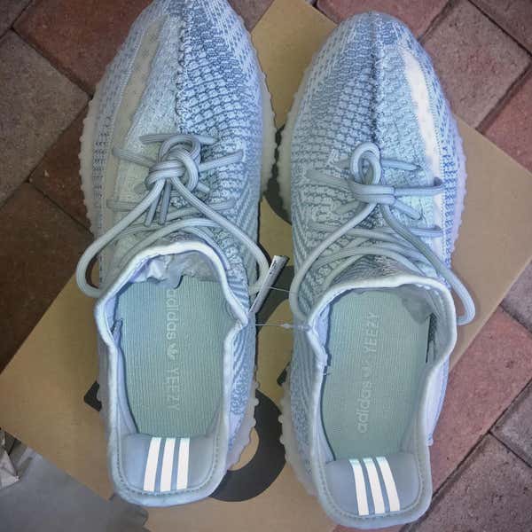 Adidas Yeezy 350 v2 Cloud White Non Reflective 11.5 | SidelineSwap | Buy  and Sell on SidelineSwap