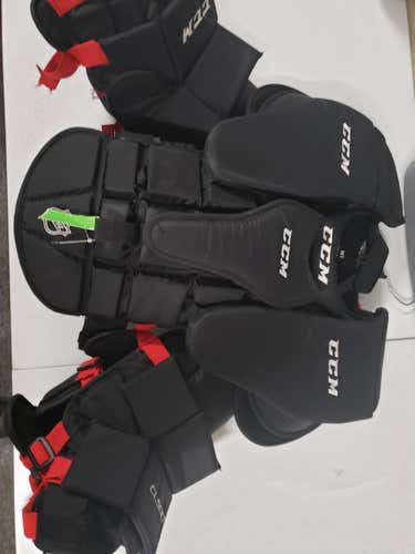 Small CCM CL 500 Goalie Chest Protector Intermediate