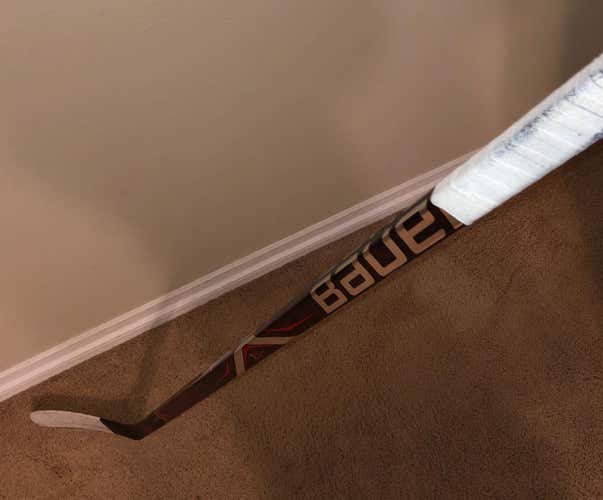 Bauer Vapor ADV Hockey Stick Righty P88 82 Flex Senior Pro Stock