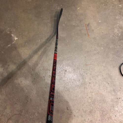 2 Bauer Supreme 2S Pro Hockey Stick Left LH Senior 95 Flex P92 Red