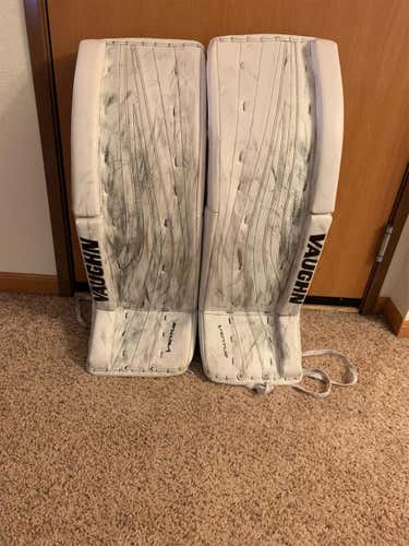 34" Ventus SLR Pro Goalie Leg Pads Senior