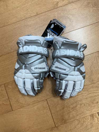 New Adidas Eqt Berserker Lacrosse Gloves size 12