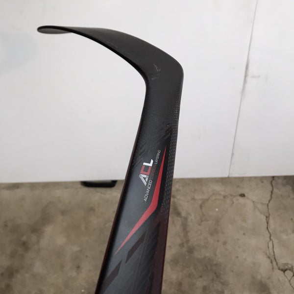 Vapor 1X Lite Hockey Stick Righty Toe Senior Pro Stock