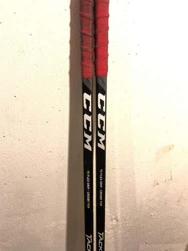 Tacks 9060 Hockey Stick Righty Mid Senior - Two Pack