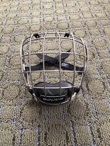 Brand New Small Bauer Re-Akt Cage