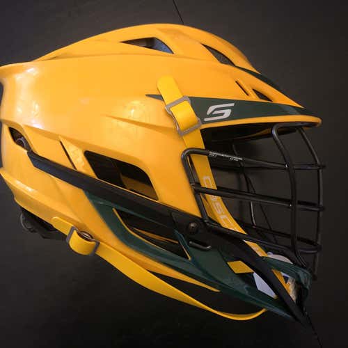 Pre-Owned Cascade .Yellow Shell & Strap, Black Mask, Green Chin. Adult. Near Mint Condition