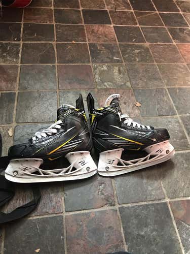 Tacks 6092 Hockey Skates Junior  Size 4