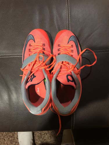 Men's Men's 11.5 (W 12.5) Nike Shoes