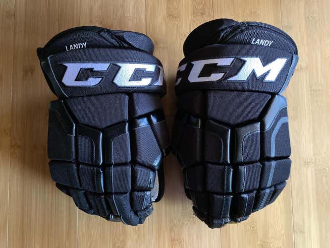 CCM HG50 SR. Pro Stock Gabriel Landeskog Colorado Avalanche Gloves - 14"
