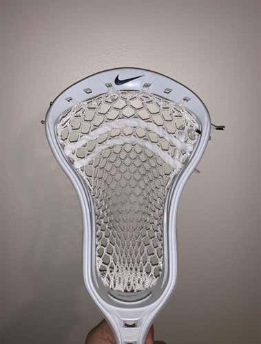 New Lakota U Strung With Hero 2.0 SS