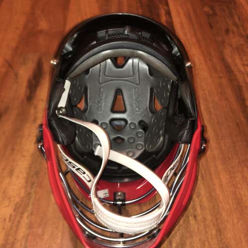 R Helmet Adult