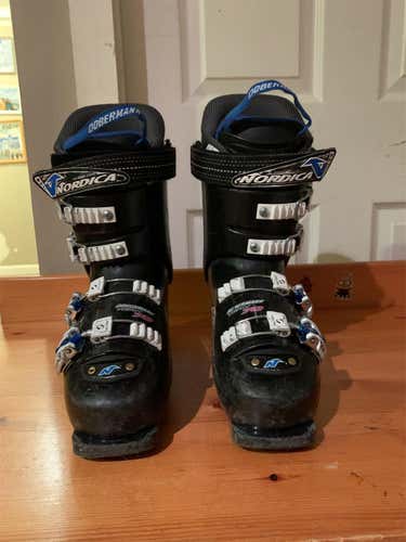 Unisex Dobermann Ski Boots