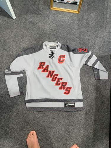 Limited Edition NY Rangers Medium Reebok Jersey Adult