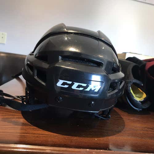 Medium Ccm Vector V10 Helmet