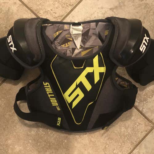 Youth Stallion 100 Shoulder Pads