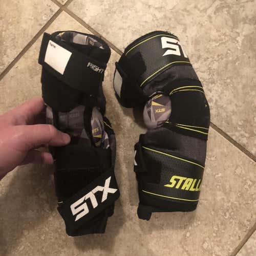 Medium Stallion 100 Arm Pads