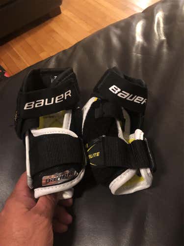 Small Supreme Elbow Pads Junior