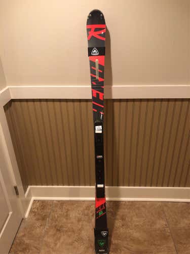 BRAND NEW Rossignol FIS SL Skis