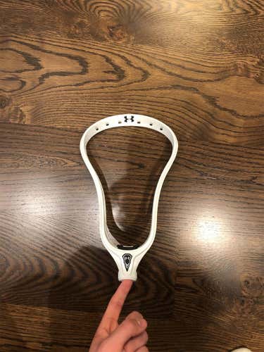 Brand New Under Armour Command D Head.