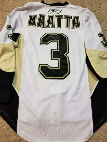 OLLI MAATTA Pittsburgh Penguins Signed AUTOGRAPHED M Hockey Jersey w/ COA