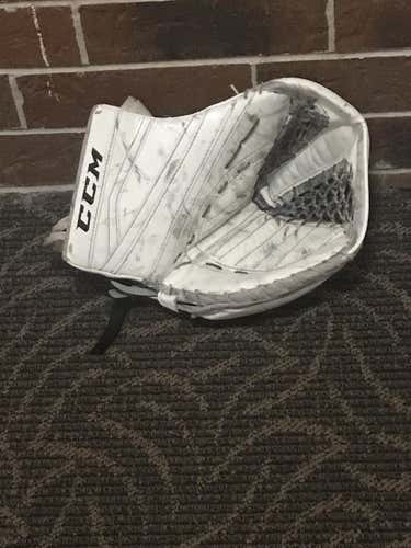 CCM Extreme Flex II  Pro Goalie Glove