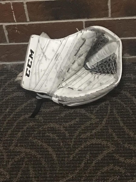 CCM Extreme Flex II Pro Goalie Glove