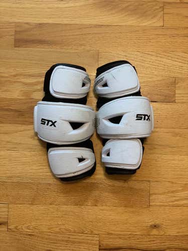 STX Assault Arm Pads White XL