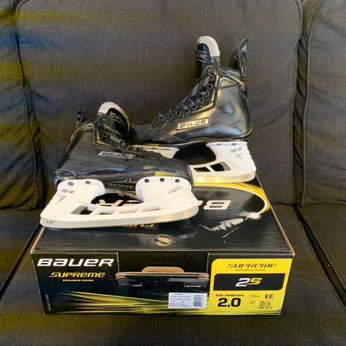 Supreme 2S Hockey Skates Junior Size 2