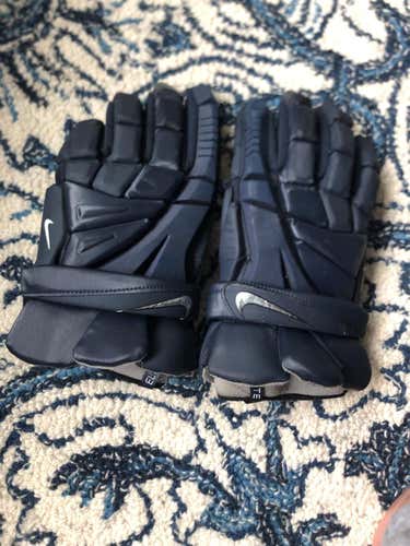 Vapor Elite Lacrosse Gloves
