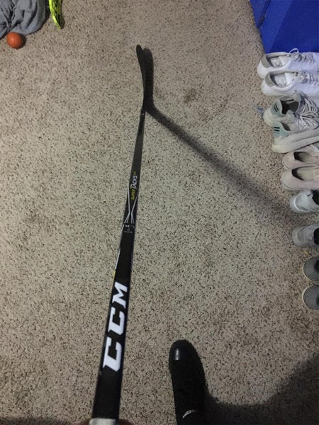 New Super Tacks 2.0 Hockey Stick Righty Toe Senior Pro Stock