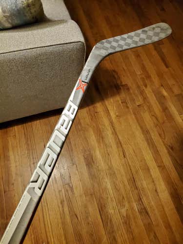 P88 Bauer Vapor 1X Hockey Stick Righty Mid Senior